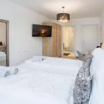 Casa de hóspedes Casa 3*