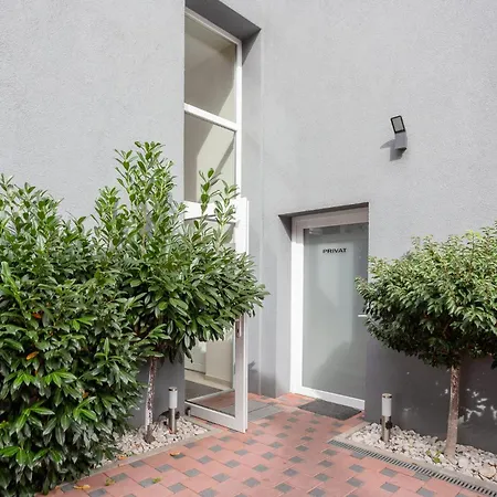 Casa 3*