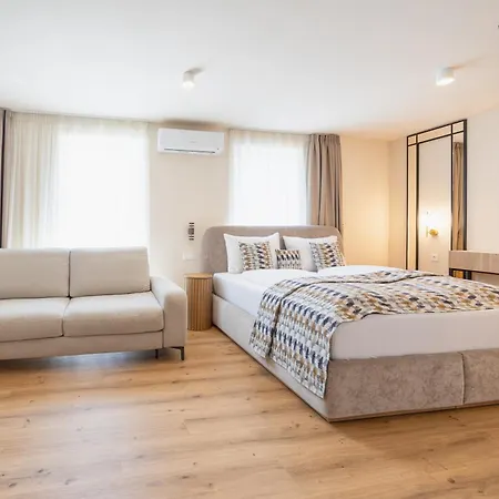 Casa - & 3* Villach