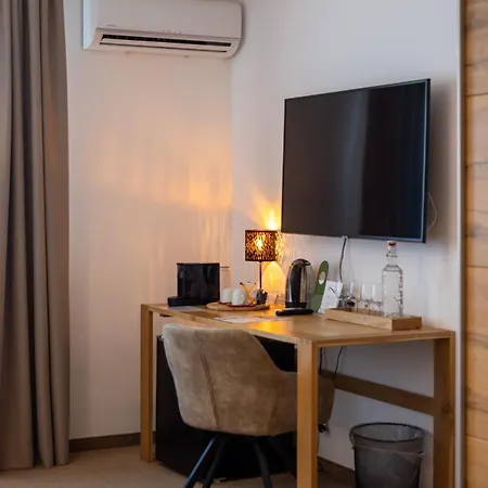 Casa 3*