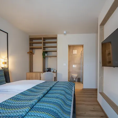 Pensión Casa 3*